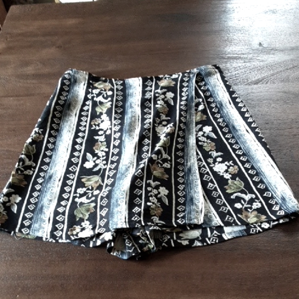 Tropical Floral Women's Shorts with Modest Skirt